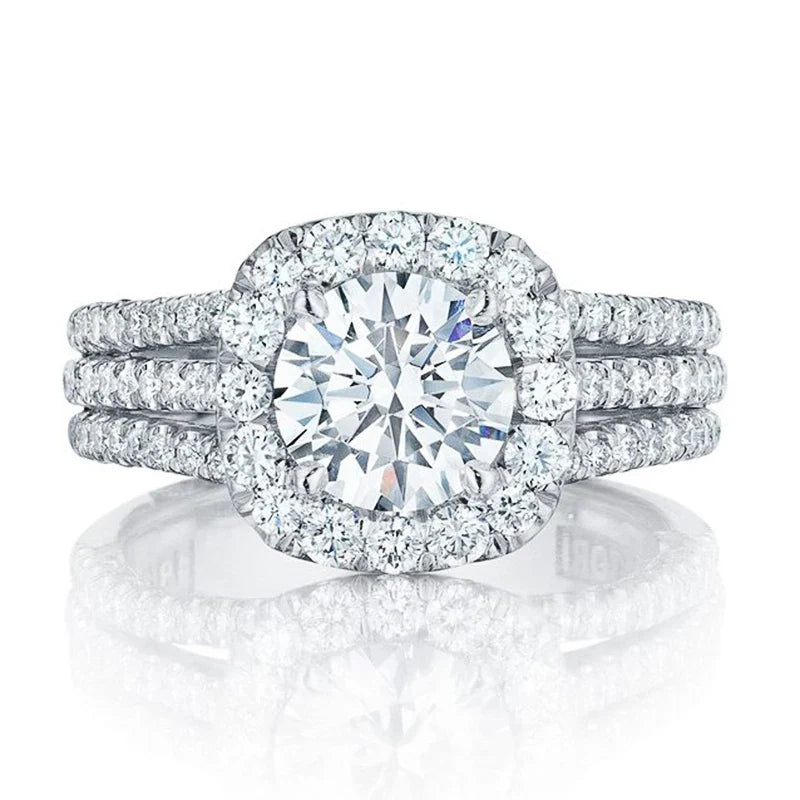 Huitan Trendy Brilliant Cubic Zirconia Engagement Ring