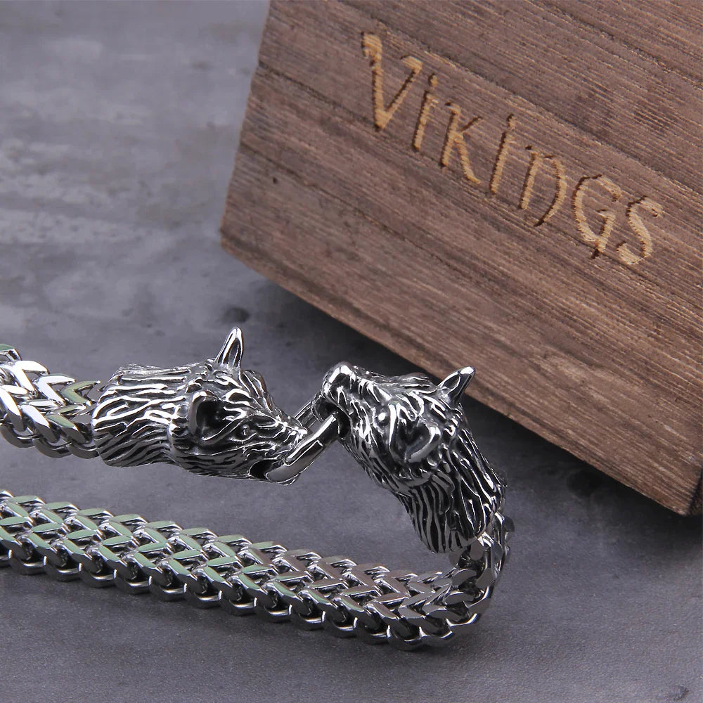 Rock Viking Wolf Charm Bracelet