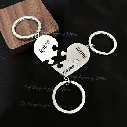 HeartLink™ Puzzle Keychain ❤️✨ — Custom Engraved Connection