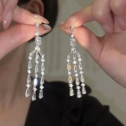 Sparkling Zircon Christmas Tree Drop Earrings For Women Trendy Xmas Tree Plant Dangle Earrings New Year Festival Party Jewelry