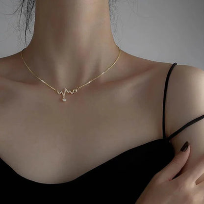 New Wine Red Cherry Gold Colour Pendant Necklace For Women Personality Fashion Necklace Wedding Jewelry Birthday Gifts