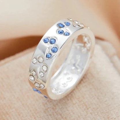 Retro Gold Crown Ring: Shiny Zircon Inlaid Luxury Jewelry Accessorie