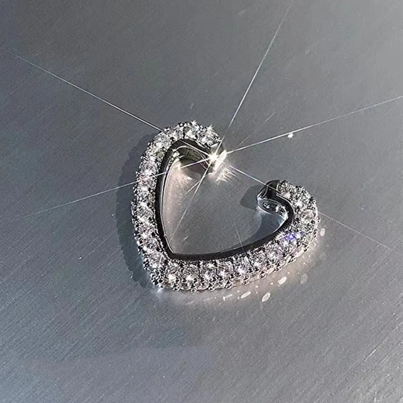 Delicate Zircon Heart Shape Clip Earrings Female Buckle Ear Cuff No Piercings Fake Cartilage Ear for Women 2025 Fashion Jewelry