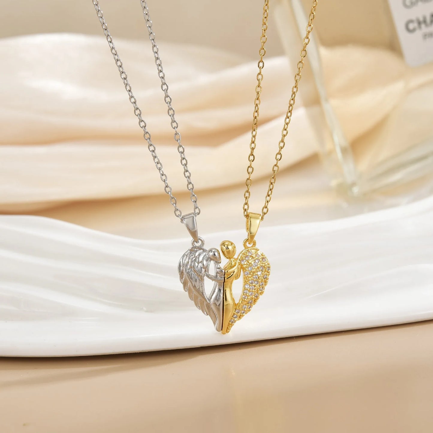 SunMoon™ Magnetic Couple Necklace 🌞🌙💖 Always Drawn Together