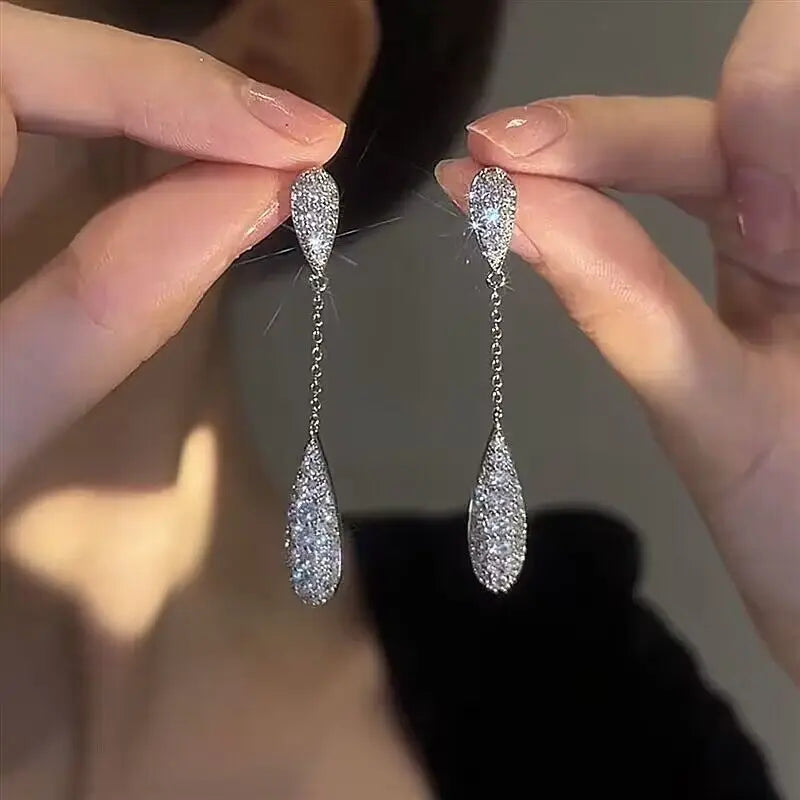 Sparkling Zircon Christmas Tree Drop Earrings For Women Trendy Xmas Tree Plant Dangle Earrings New Year Festival Party Jewelry