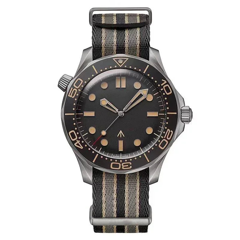 omega james bond  Seamaster Diver 300M 42mm