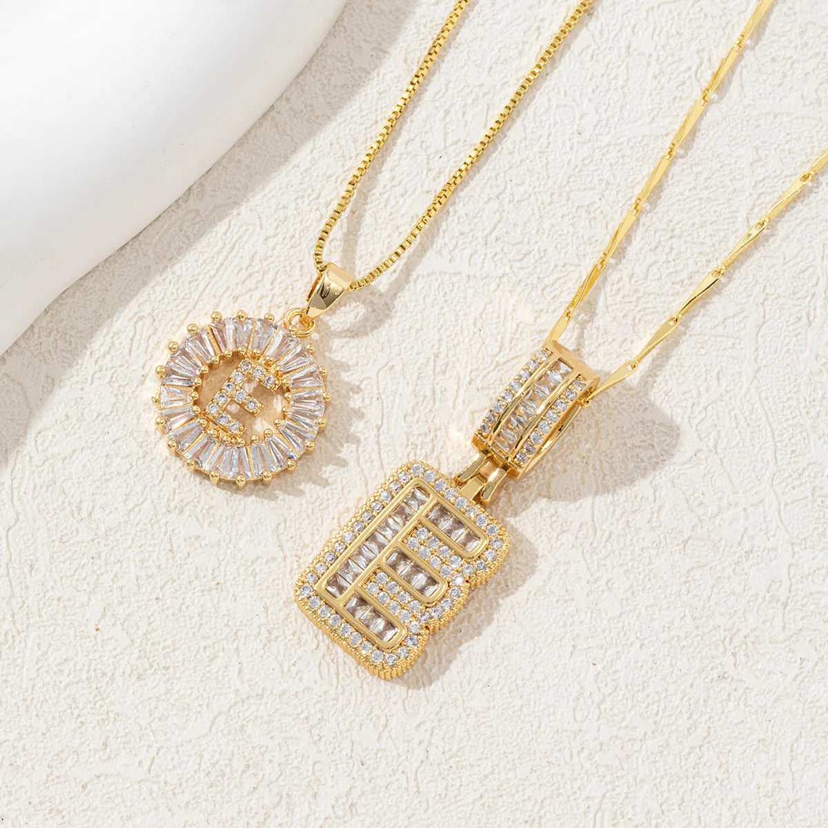 Personalized Elegance – Your Initial, Your Style!