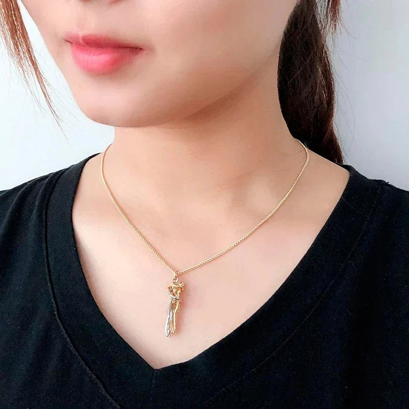 Hip Hop Couple Pendant - Punk Hug Promise Necklace Women and Men