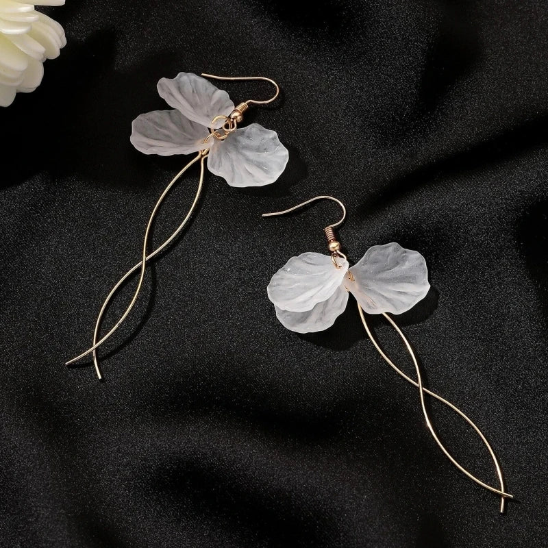 2022 New Trend Simulation Pearl Long Earrings Women's Flower Rhinestone Wedding Pendant Earrings Fashion Korean Jewelry Earrings